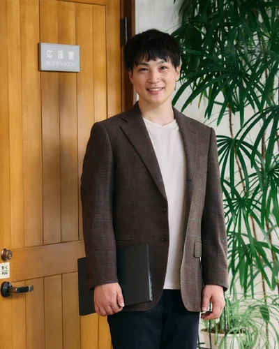 採用担当 取締役 平林 知晃